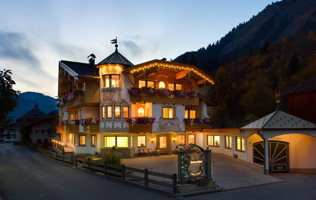 Hotel Ferienschloessl Harmonie Holzgau Exteriér fotografie