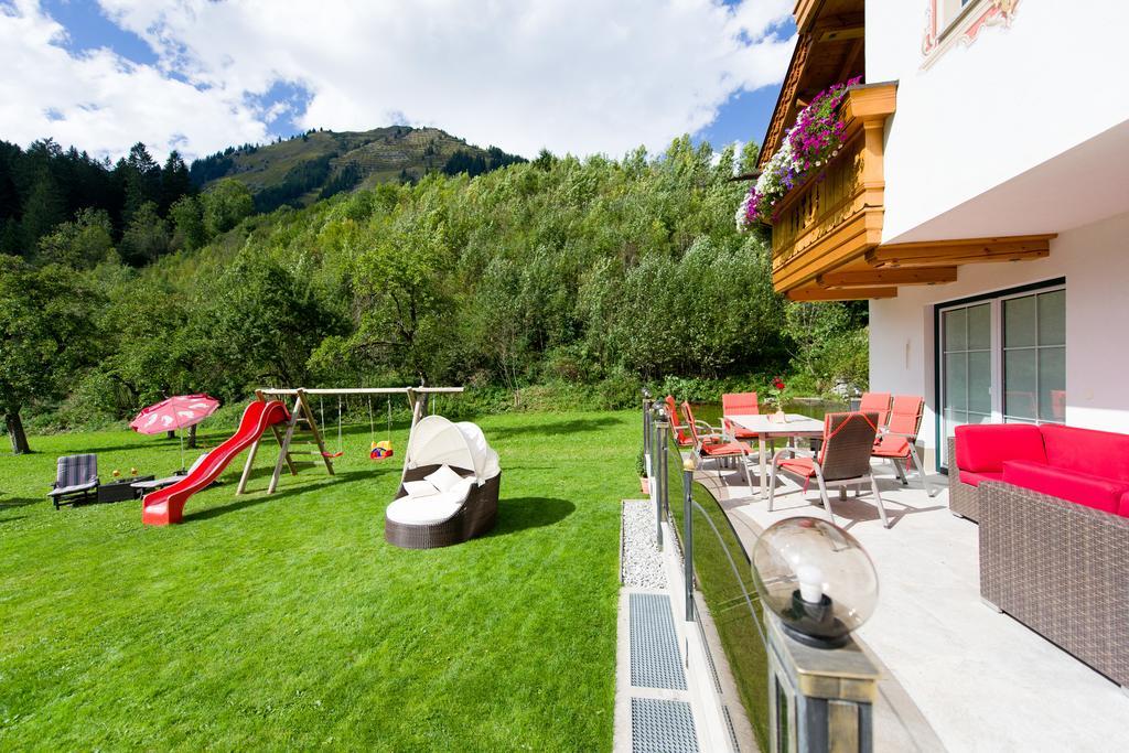 Hotel Ferienschloessl Harmonie Holzgau Exteriér fotografie
